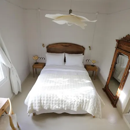 Greelax Upper Floor Apartman Zefiría